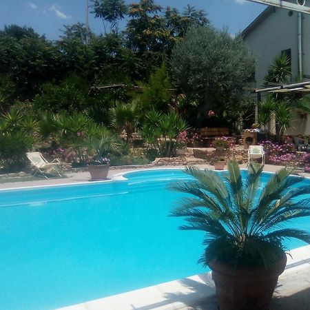 カルタニッセッタ Casa Vacanze Lauraヴィラ エクステリア 写真